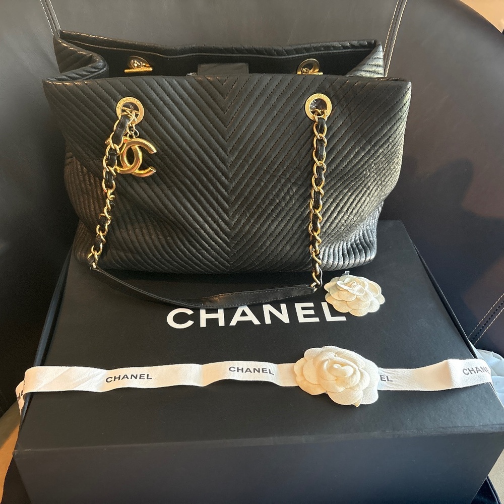 Chanel Black Chevron  Leather Tote Authentic